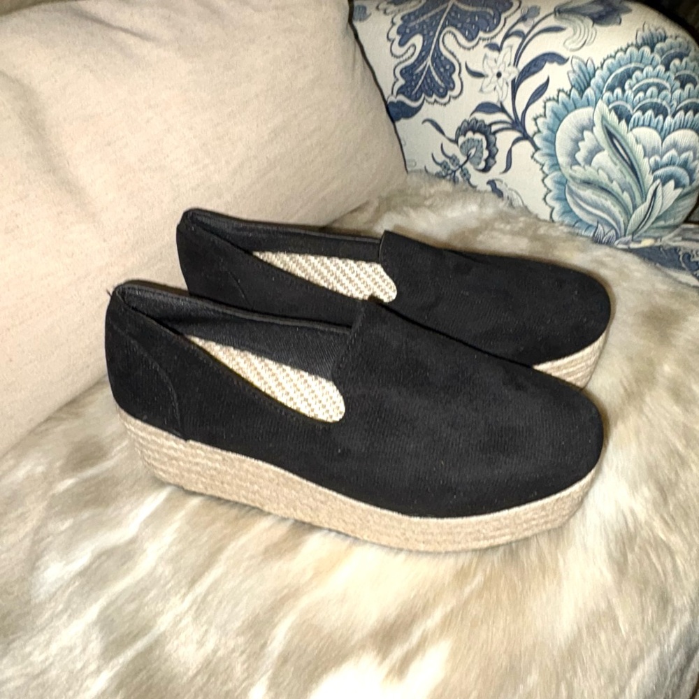 Elegant Black Platform Espadrilles
